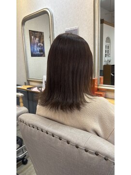 サンクチュアリー 千里山(Sanctuary) 外ハネスタイル