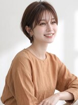 リリアーナ(LILIANA)&nbsp;池袋 大人ショート くびれショート シースルーバング 耳かけ