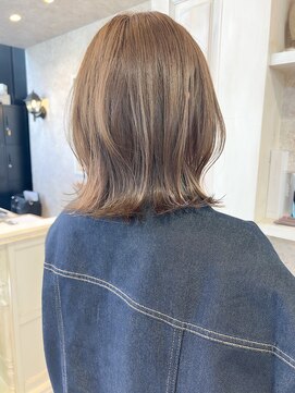 キャアリー(Caary) 福山市美容室Caaryハイトーンボブ秋カラー透明感ベージュカラー