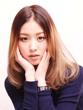 美容室ソラ 小岩店(sora) ボリューミーかつス リムな小 顔シルエットゆる巻き【小岩】