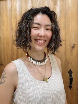 カペリマレーナ(Capelli Malena) スパイラルウェーブ　パーマ