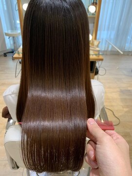 ネオリーブ チロル 横浜西口店(Neolive CiroL.) 酸性ストレート×艶髪【黒髪小顔ボブルフワンレンネビージュ】