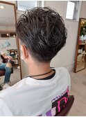 パーマで色気をプラス。