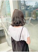 【schon】グレージュ×ミルクティー