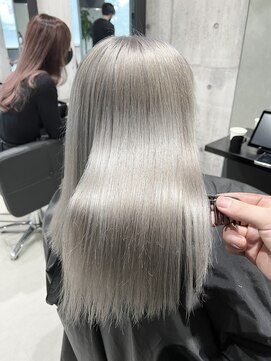 アンダーバーホワイト 京橋店(_WHITE) ホワイトシルバー