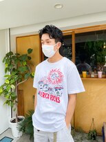 シツ(situ) カジュアルアップバングパーマ