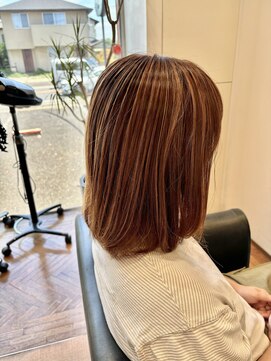 リシェールグリーン 越谷花田店(RICHAIR GREEN) デザインカラー/レイヤーカット/ウェットヘア/オリーブベージュ