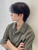 ユーフォリア 渋谷グランデ(Euphoria SHIBUYA GRANDE)&nbsp;毛流れパーマ　センターパート　刈り上げなし　MOMO