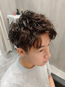 ネーヴェ(neve) 軽やか束感ショート×ダークブラウン