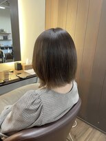 ミーツ meets+&nbsp;【大人style】レイヤーボブ×グレージュ