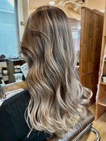 ブリッツ レボ(BLITZ-REVO)&nbsp;着物ヘア/ダークアッシュ/ミディアムレイヤーカット/柏駅