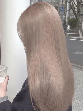 イル(iLe.) ミルクティーベージュダブルカラーブリーチカラーレイヤーカット