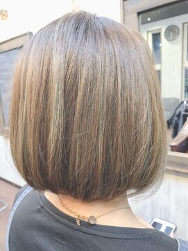 ヘアークラフト バイ ボンズ(hair CRAFT by bonds) イングラデーションボブ