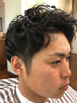 ヘアーサロン サイトウの写真/【理容室/鹿沼市役所南側】パンチパーマやウェット感のある"濡れパン"も施術可◎男らしいヘアはお任せを。