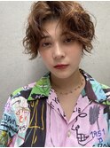 夏ショートスタイル　ヌーディーカラー　ニュアンスパーマ