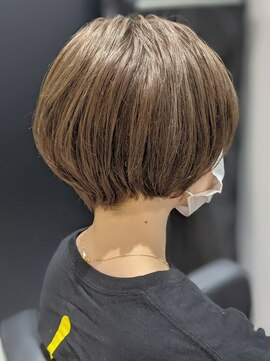 ジエクト 本店(The Ect) 丸みショート×ナチュラルブラウン×セット楽チン