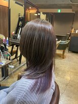 イスタ(isuta) セミロングレイヤー