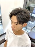 センターパートマッシュパーマ