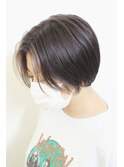 :前髪なしショート :フェイスフレーミング :シルバーベージュ
