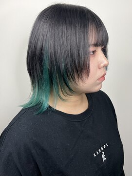 グラッド(GLAD.) ショートウルフカットミディアムウルフ顔まわりレイヤーカット