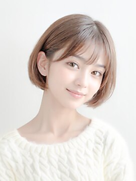 シムヘアクリエーション (s.i.m hair creation) ナチュラルボブ