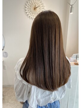 ファファ(fafa) ツヤ髪ベージュ