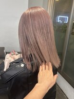 ピンクベージュハイトーンカラー