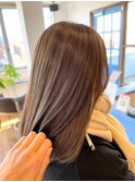 細めハイライト × グレージュカラー