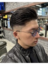 スリーセント 栄(3/cent) 七三分け/オールバック/スキンフェード/バーバー/刈り上げ