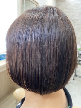 ラディシュ さがみ野(RADISH) 20代30代透明感暗髪丸みボブ