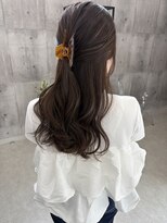 エミュ ヘアー(emu.hair) オリーブブラウン
