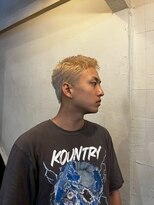 ビーバイエイトジェンツ(Bee by EIGHT GENTS) リバースセンターパート/ニュアンスパーマ/ダウンバング/心斎橋