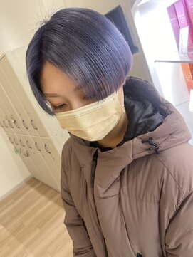 チェレ ロッソ 金剛店(Chere rosso) ラベンダーシルバーで作るショートボブ/ダブルカラーあり