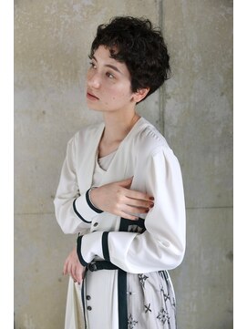 リブロ(liblo) 黒髪ショート × パーマ(2)【liblo】