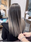 バレイヤージュ×ロングヘアー
