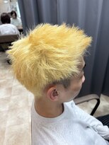 テーラ 八幡宿店(TELA)&nbsp;色抜きっぱなしスパイキーショート