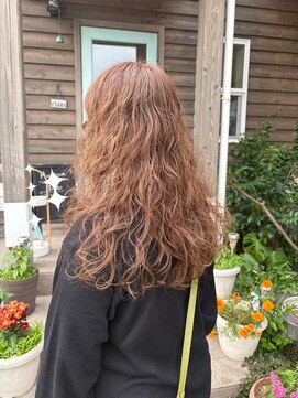 エニシ(Enishi) デジタルパーマ＋ドライカットでつくる魅せるロングスタイル