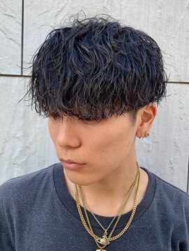 ジーニー 新百合ヶ丘(Genie) フェザーパーマサーフカール刈り上げセンターパート