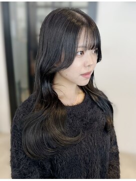 リアンバイアリュール(Lian by Allure) ダークグレージュレイヤーカット韓国巻き