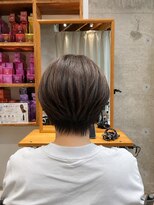 アルトル 池袋2nd(altru)&nbsp;◇大人40代50代60代ショートボブ丸みショート白髪ぼかし