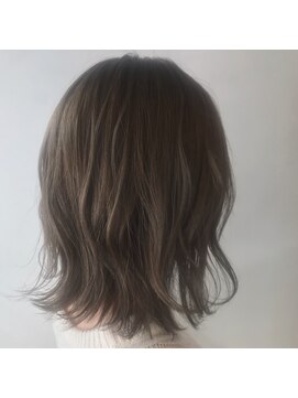 フィゼル 福島店(fizelle) ベージュ　柔らかロブ　原明日香