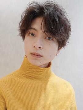 ディッセンバー 神宮前(December) 【laundry】ニュアンスパーマ/6:4センターパート