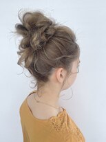 アミカ(Amica)&nbsp;10代20代30代人気/カジュアルお団子アレンジ/デート☆女子会