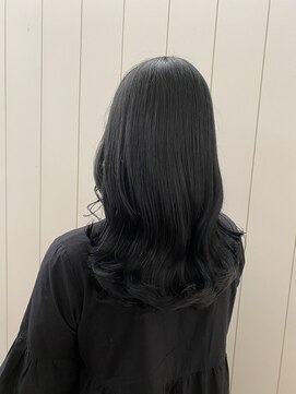 アドラーブル 万代店 (adorable) 【ブルーブラック】ロングヘア10代20代30代