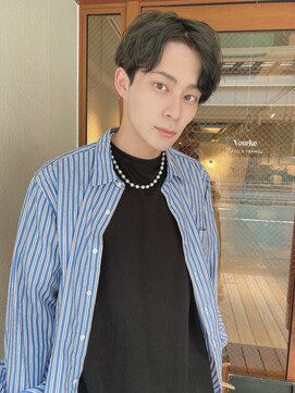 ルービック 和歌山(Rubik's) ナチュラル無造作ヘア/センターパート/刈り上げマッシュ