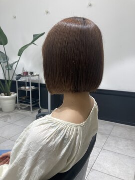 ティオル(Tioll) straight perm×mini bob