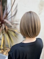 サーティーン(THIRTEEN)&nbsp;夏に向けてハイトーンボブ