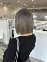 サロンド ベレーザ トータ(salao de beleza tota)&nbsp;silver ash