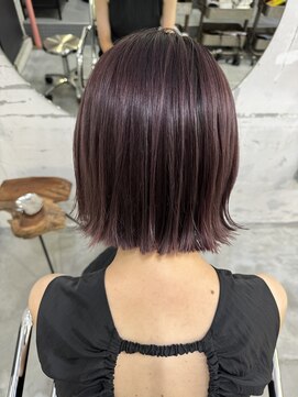 サル(saru) #切りっぱなしボブ × #ピンクバイオレット