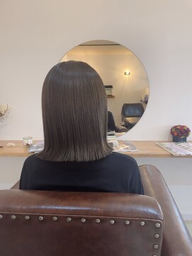 ハニーヘアー 掛川店(HONEY HAIR) アッシュカラーの長めロブ
